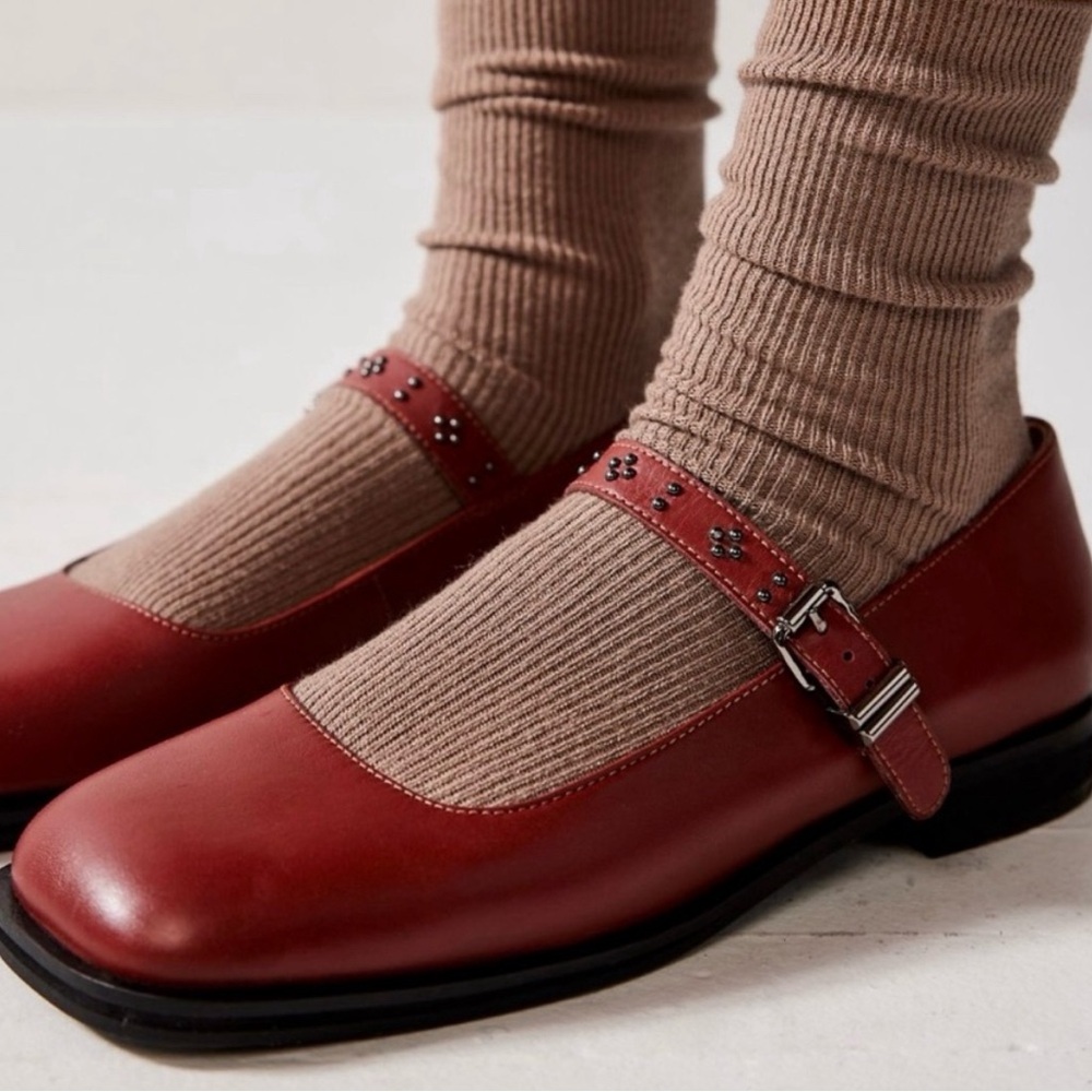 Elegant Red Mary Jane Shoes